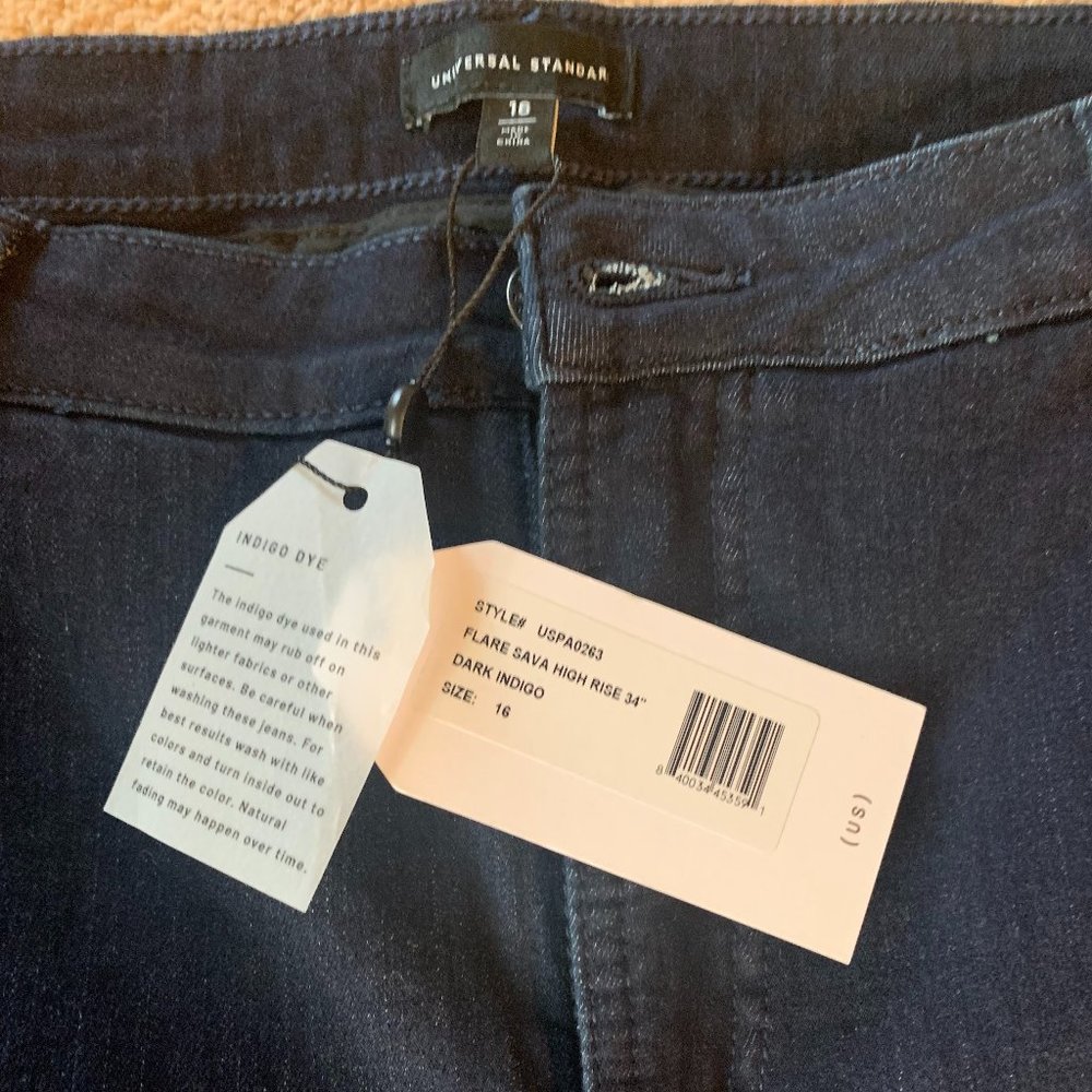 Universal Standard Sava (flare) jeans - brand new
